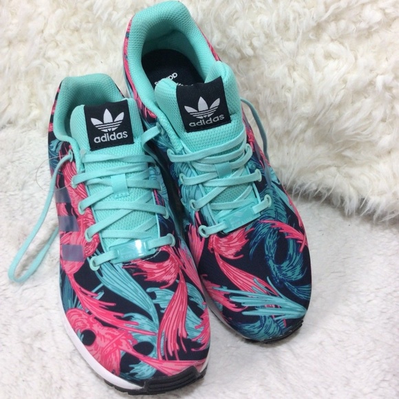 New Adidas  Navy Blue,Pink & Teal Shoes Sz 6.5 - Picture 5 of 8